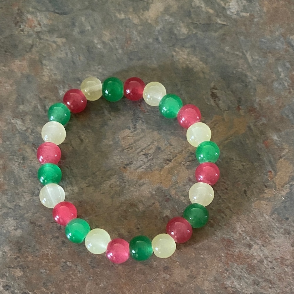 Red, Green, Light Yellow Beaded Bracelet NWOT